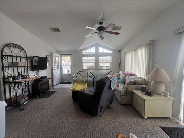 9000 US HIGHWAY 192 135, Clermont, FL 34714