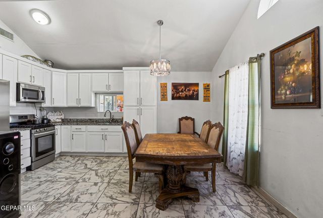 12868 Tennyson Drive, El Paso, TX 79928