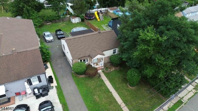448 Preakness Ave, Paterson City, NJ 07502