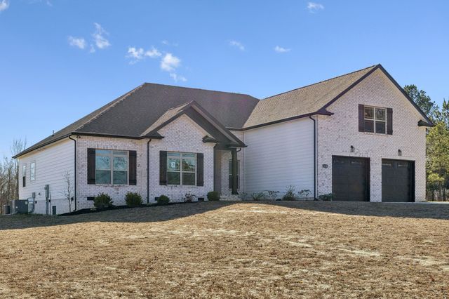 1630 Parchman Rd, Clarksville, TN 37040