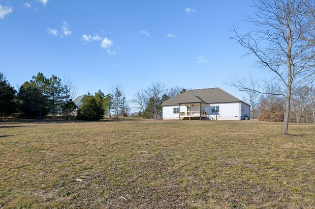 1630 Parchman Rd, Clarksville, TN 37040