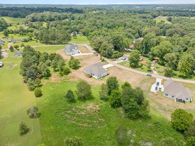 1630 Parchman Rd, Clarksville, TN 37040