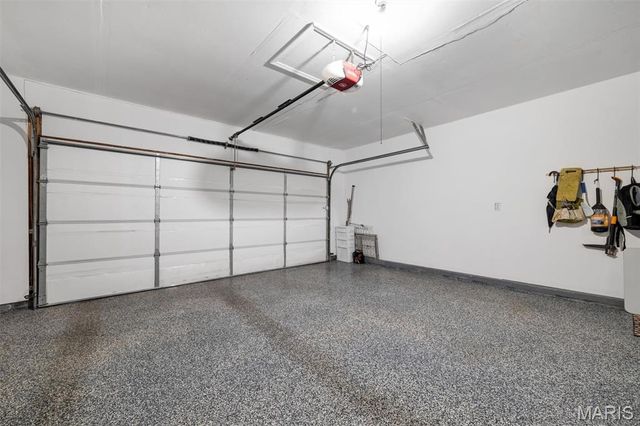 3173 Autumn Trace Drive, Maryland Heights, MO 63043