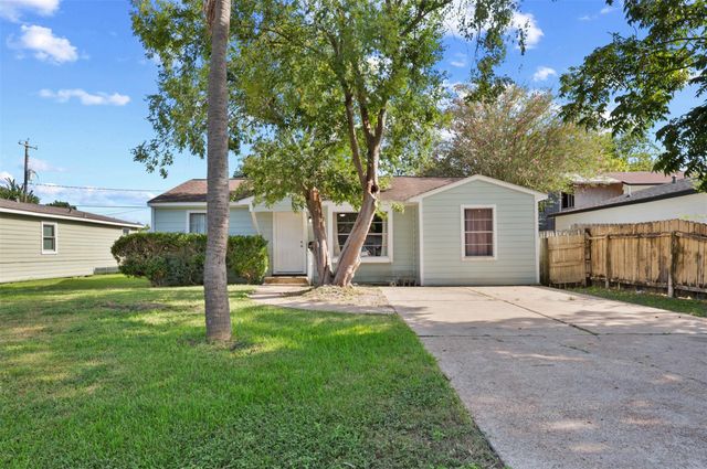 7406 Elbridge Lane, Houston, TX 77536
