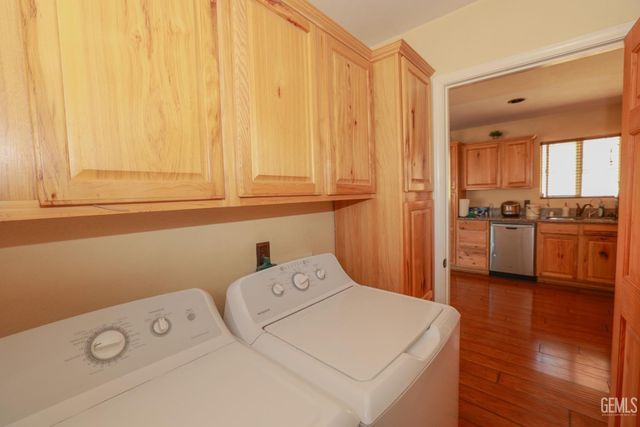 3511 Erskine Creek Road, Lake Isabella, CA 93240