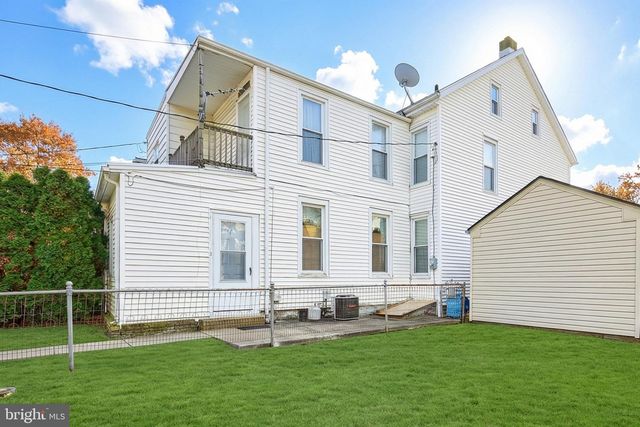 1562 STANTON ST, York, PA 17404