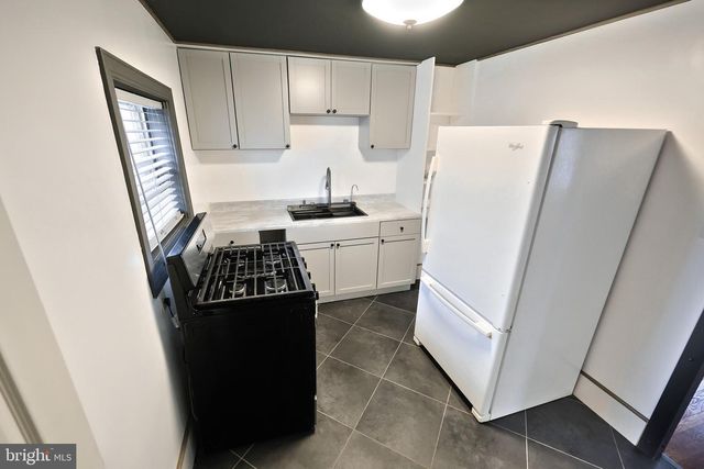 1562 STANTON ST, York, PA 17404