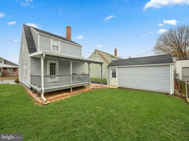 1562 STANTON ST, York, PA 17404