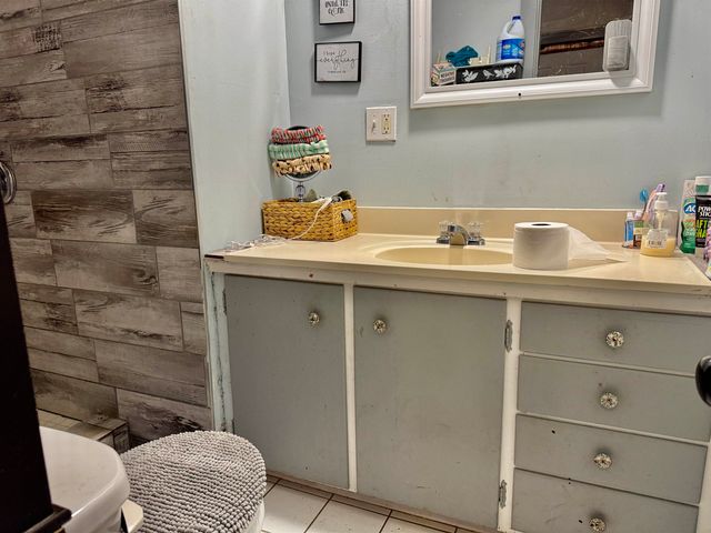 6 Hooker Avenue, Barre City, VT 05641