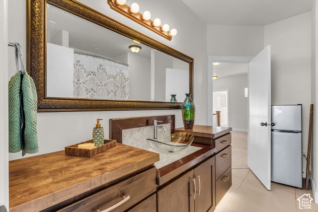 713 EAGLE PASS, North Salt Lake, UT 84054