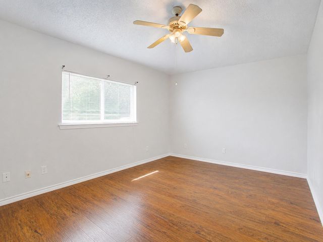 12803 Sandrock Drive, Houston, TX 77048