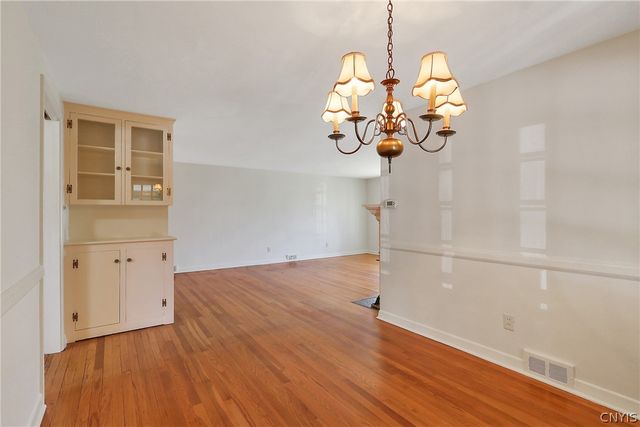 208 Palmer Drive, Manlius, NY 13066