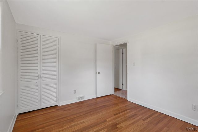 208 Palmer Drive, Manlius, NY 13066