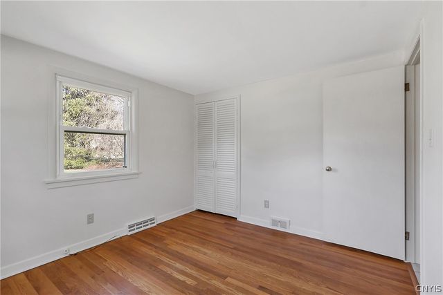 208 Palmer Drive, Manlius, NY 13066