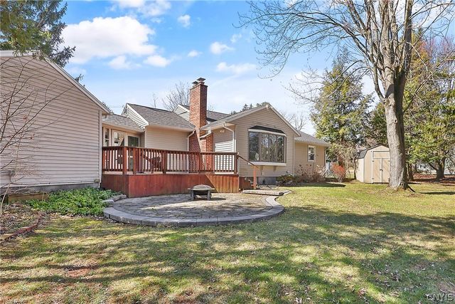 208 Palmer Drive, Manlius, NY 13066