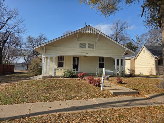 1509 Bois D Arc Street, Commerce, TX 75428
