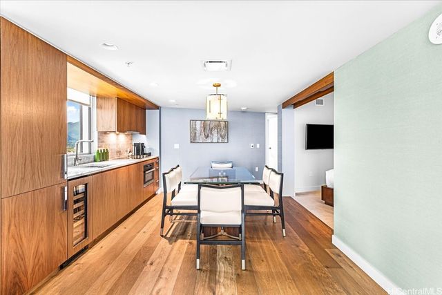 2139 Kuhio Avenue 2901, Honolulu, HI 96815