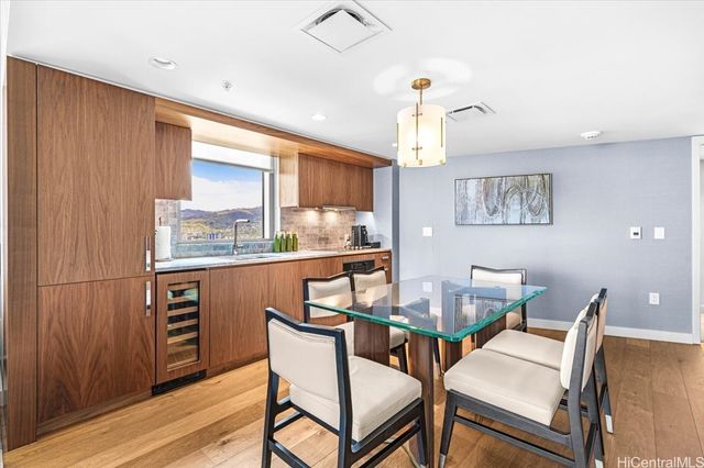 2139 Kuhio Avenue 2901, Honolulu, HI 96815