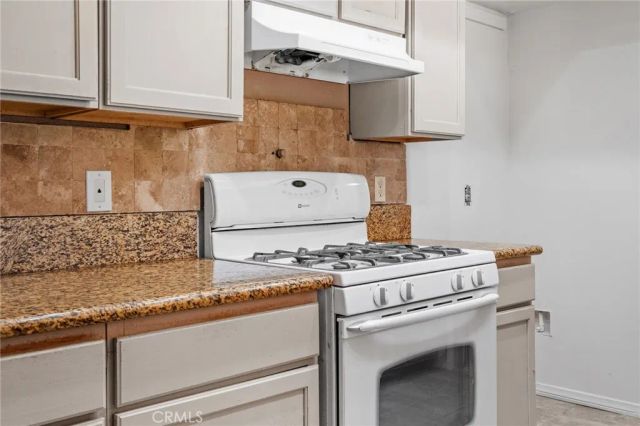13372 Tutelo, Apple Valley, CA 92308
