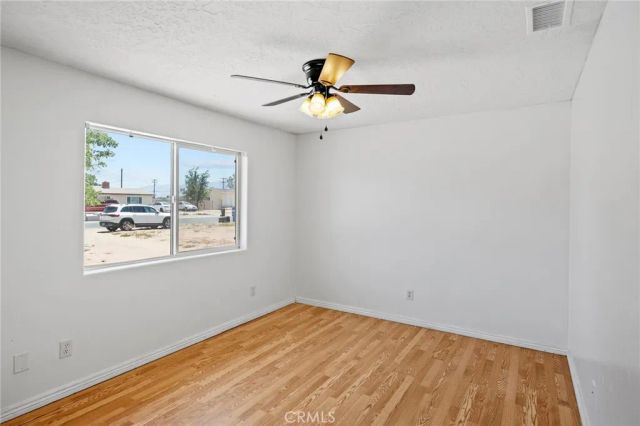 13372 Tutelo, Apple Valley, CA 92308