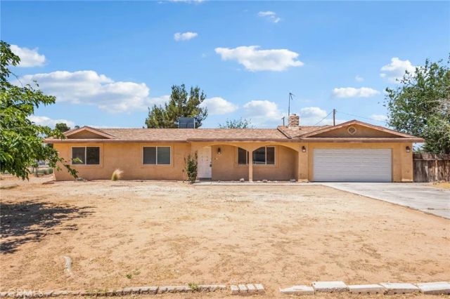 13372 Tutelo, Apple Valley, CA 92308