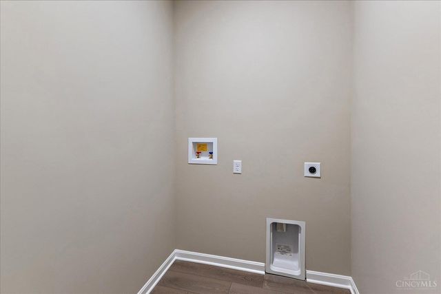 1623 Scenicview Lane, Miami Twp, OH 45150