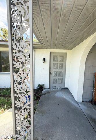 929 SE 24th AVE A, Cape Coral, FL 33990