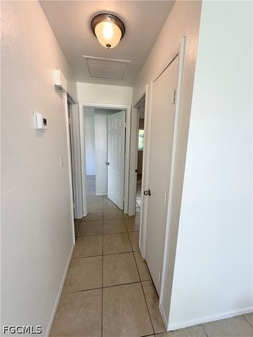 929 SE 24th AVE A, Cape Coral, FL 33990