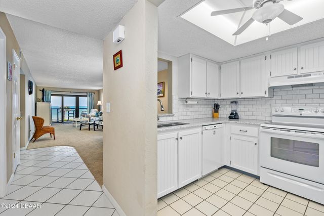 2600 Ocean Shore Blvd Apt 201, Ormond Beach, FL 32176