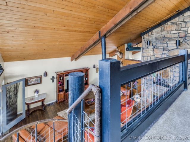 2 W Diamond Head Drive, Sand Springs, OK 74063