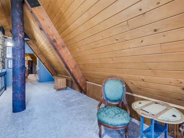 2 W Diamond Head Drive, Sand Springs, OK 74063