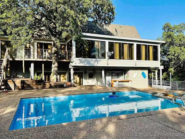 2 W Diamond Head Drive, Sand Springs, OK 74063