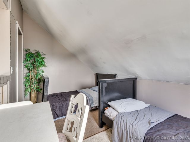 2 W Diamond Head Drive, Sand Springs, OK 74063