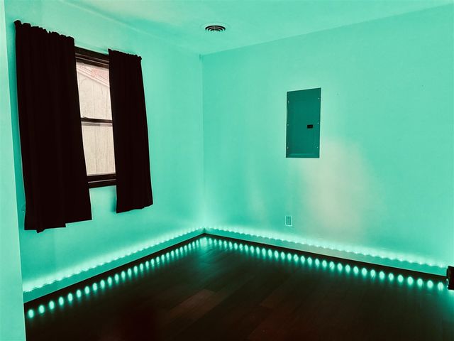 14417 Pinewood Drive, New Buffalo, MI 49117