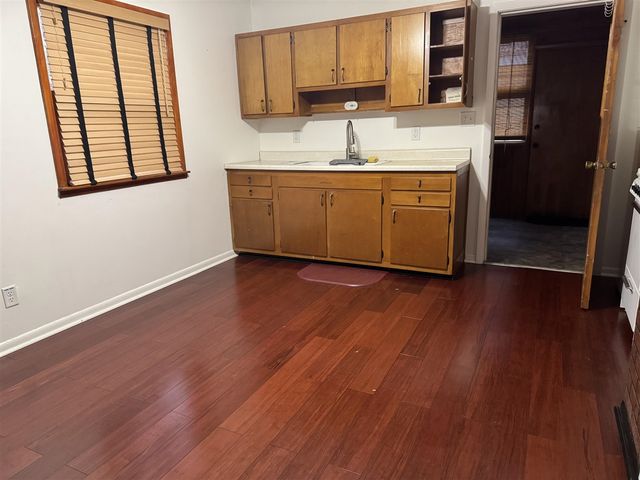 14417 Pinewood Drive, New Buffalo, MI 49117