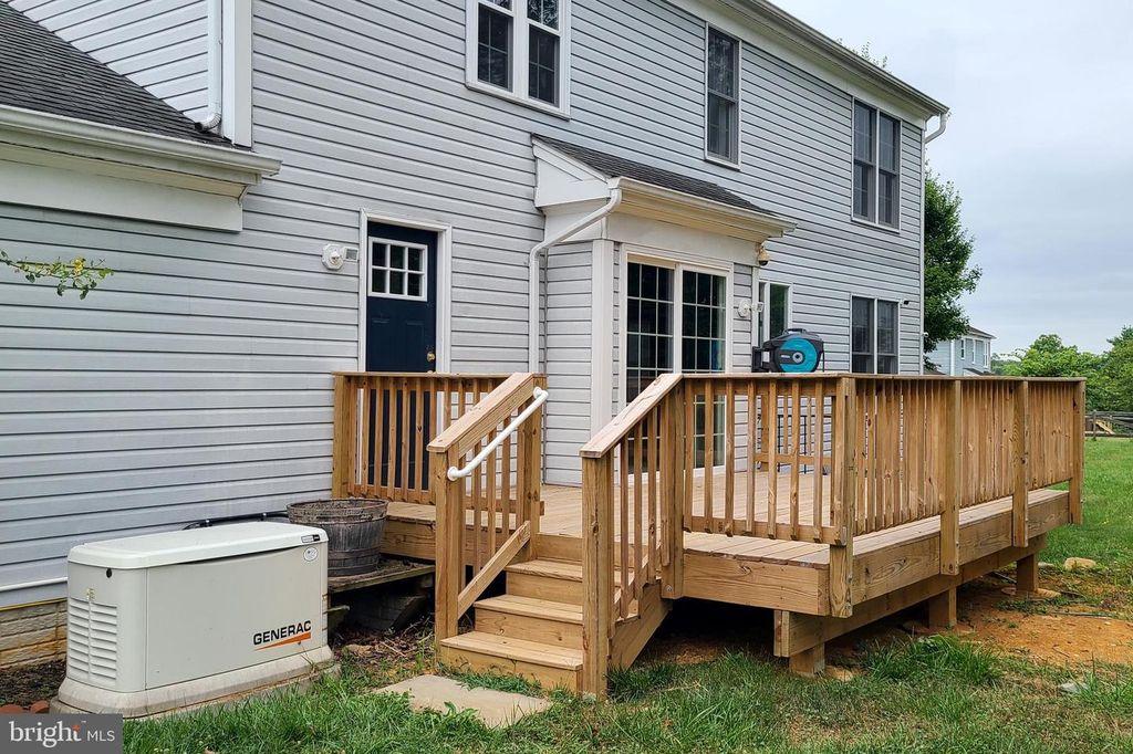 378 PRIDES XING, Shenandoah Junction, WV 25442