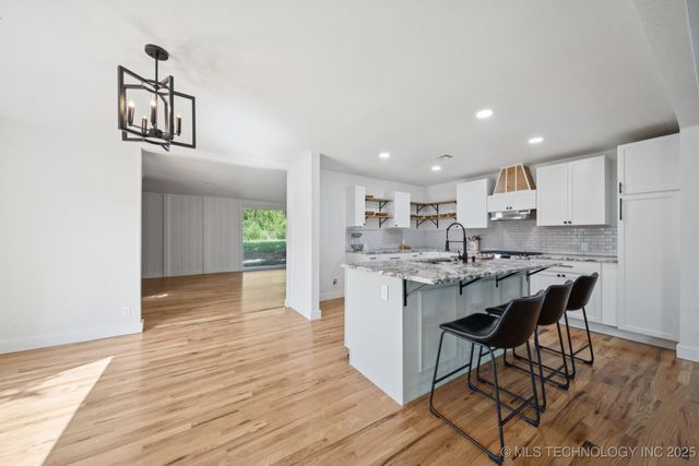 0512 W Dallas Street, Broken Arrow, OK 74012