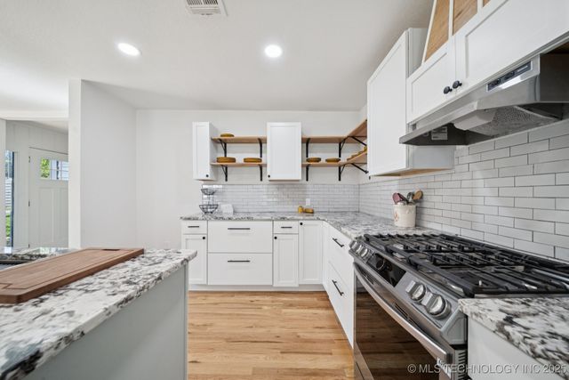 0512 W Dallas Street, Broken Arrow, OK 74012