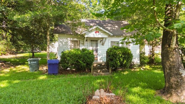 687 & 531 Cline Street, Huntsville, TX 77340