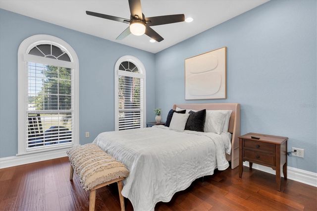 11602 LAKEVIEW DRIVE, New Port Richey, FL 34654