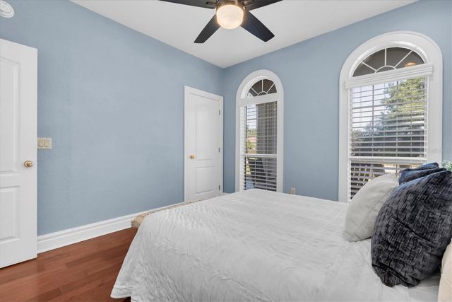 11602 LAKEVIEW DRIVE, New Port Richey, FL 34654