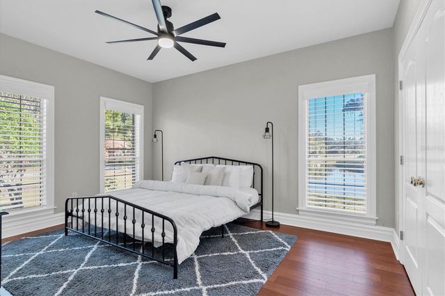 11602 LAKEVIEW DRIVE, New Port Richey, FL 34654