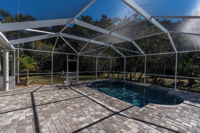 11602 LAKEVIEW DRIVE, New Port Richey, FL 34654