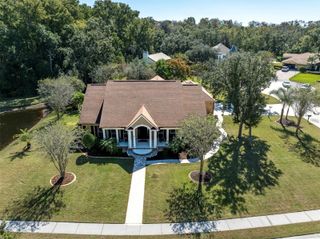 11602 LAKEVIEW DRIVE, New Port Richey, FL 34654