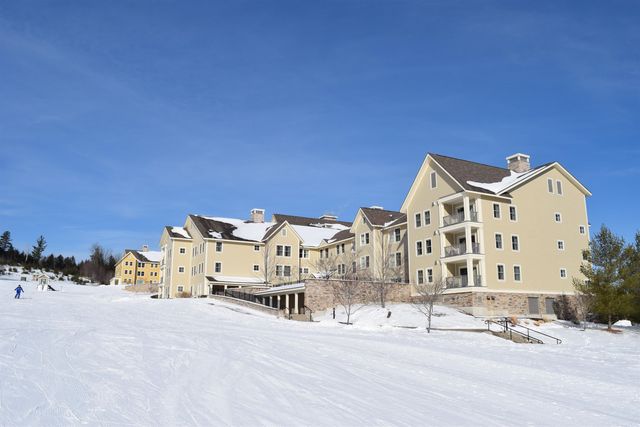 723 725 Qiii Jackson Gore Adams House 723 725 Qiii, Ludlow, VT 05149