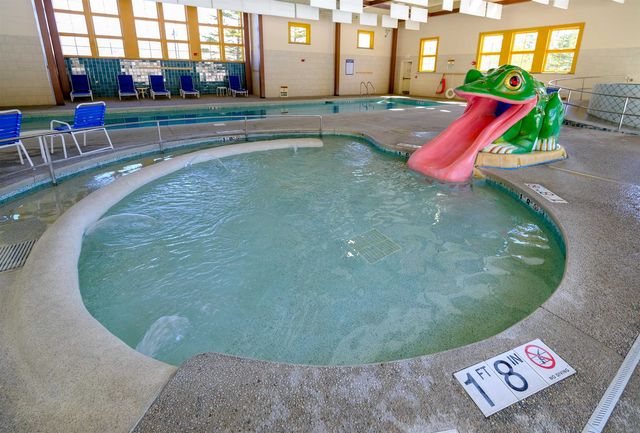 723 725 Qiii Jackson Gore Adams House 723 725 Qiii, Ludlow, VT 05149