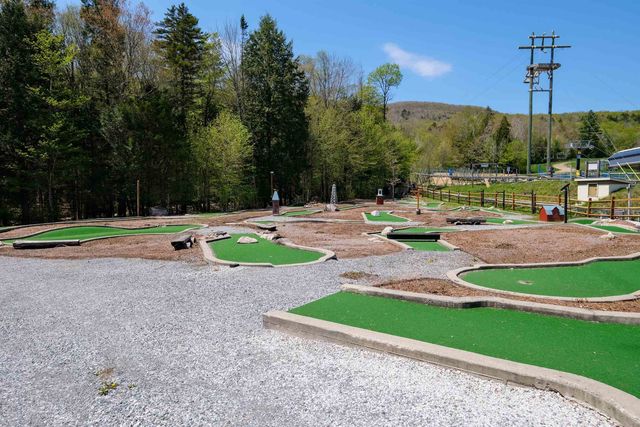 723 725 Qiii Jackson Gore Adams House 723 725 Qiii, Ludlow, VT 05149