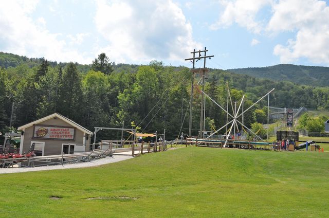 723 725 Qiii Jackson Gore Adams House 723 725 Qiii, Ludlow, VT 05149