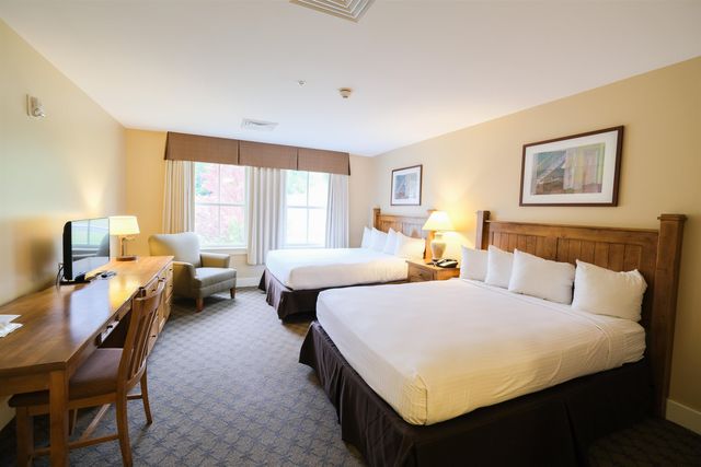 723 725 Qiii Jackson Gore Adams House 723 725 Qiii, Ludlow, VT 05149