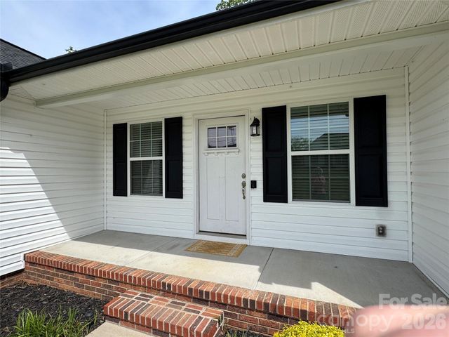 524 W Stokes Street, China Grove, NC 28023